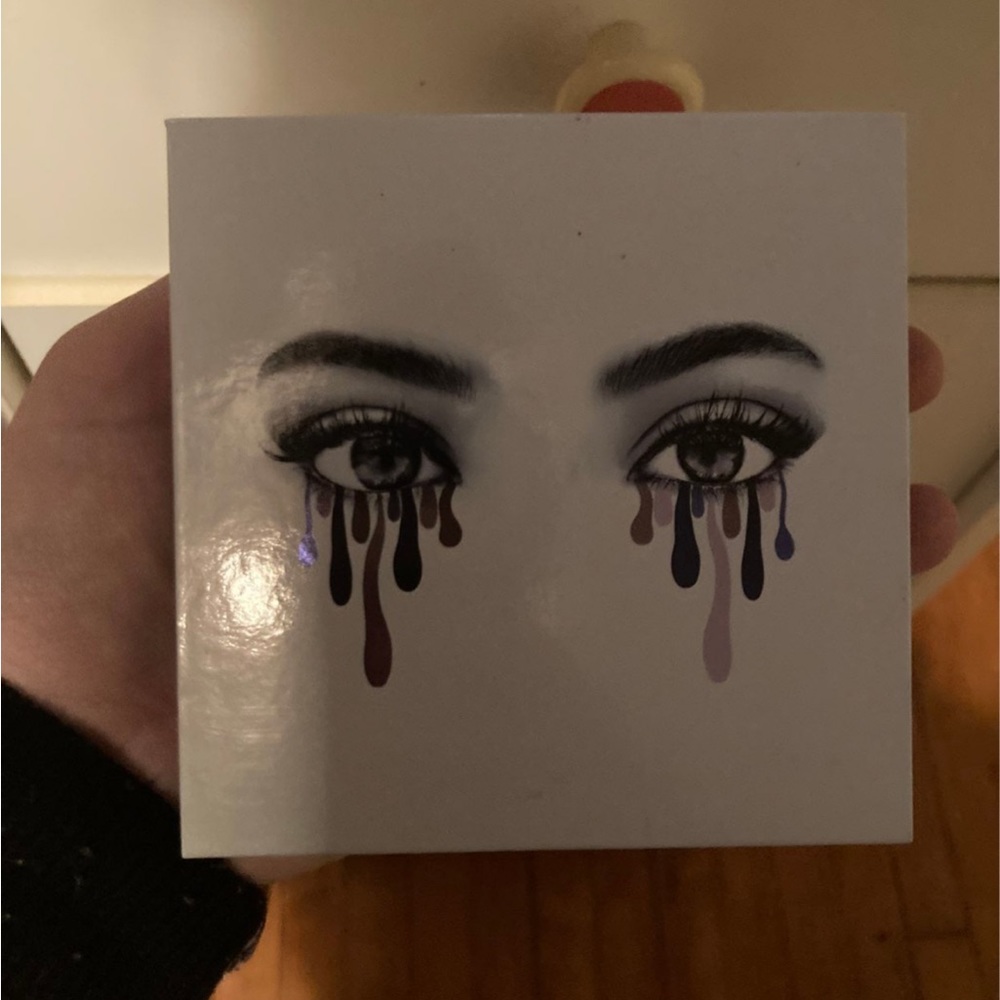 Kylie Purple Palette